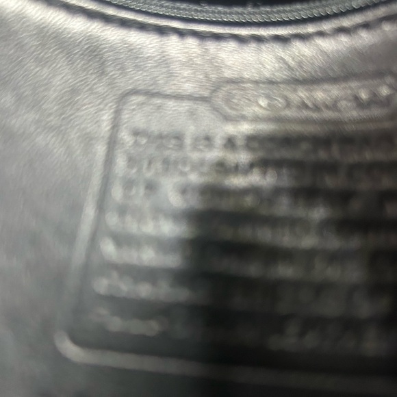 Coach Vintage Adjustable Shoulder Strap Bag - Picture 6 of 16